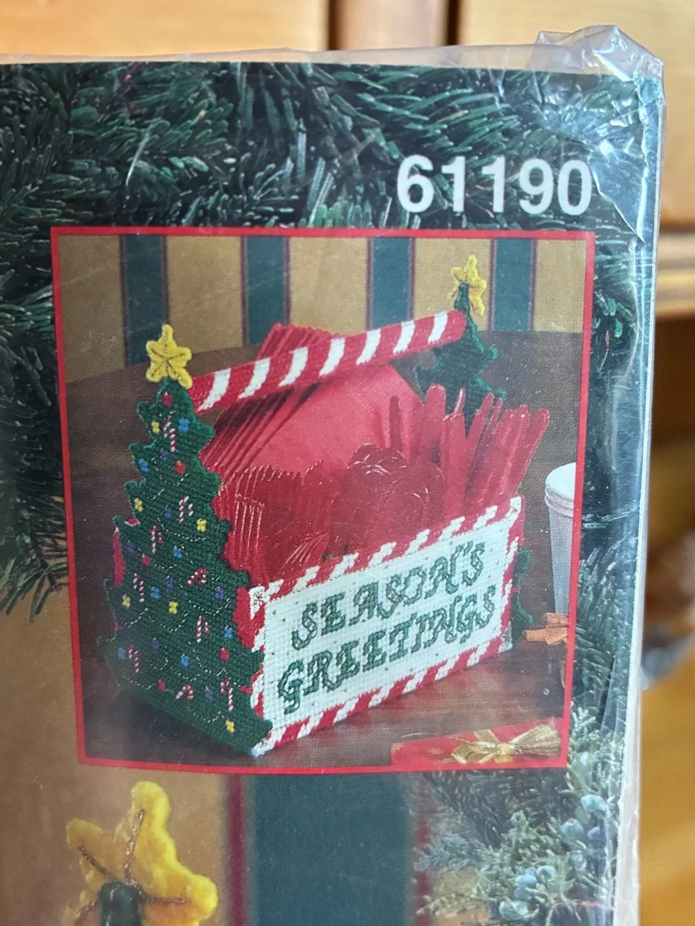 Bucilla 61190 season